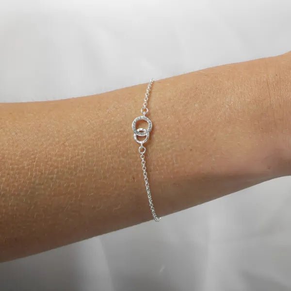 Pulseira de Prata 925 Circulo Duplo Cravejado